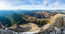Panoramaausblick vom Piza dales Nü in den Dolomiten von Leo Schindzielorz