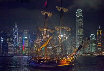 Sailing ship - Hong Kong by t.ART