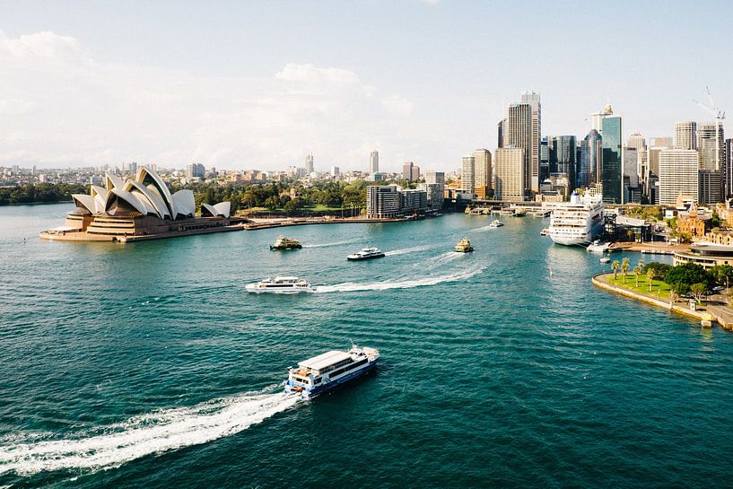 Sydney by Hello Pompoyo