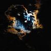 Volle maan achter de wolken van vascofialho.nl