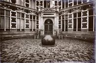De entree van het Academiegebouw van Jan van der Knaap thumbnail