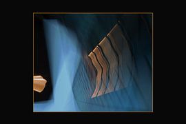 Bright light van Wil Teunissen