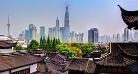 Panoramablick auf die Innenstadt von Shanghai von Yevgen Belich