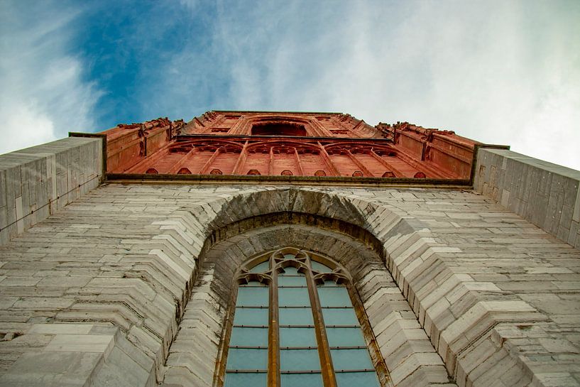 L'église St John's avec sa pointe de tour rouge par Mark Zoet