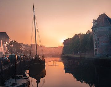 Thorbeckegracht in the mist by Björn De Vries