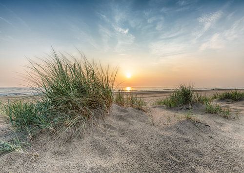 Beau coucher de soleil après un jour de pluie sur Alex Hiemstra