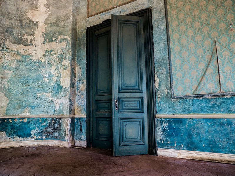 Abandoned Hotel / Guesthouse, Belgium by Art By Dominic