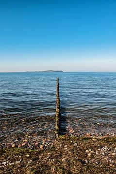 Uitzicht richting Hiddensee, kribben bij de boeg naar Dranske van GH Foto & Artdesign