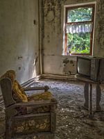 57 channels and nothing on.