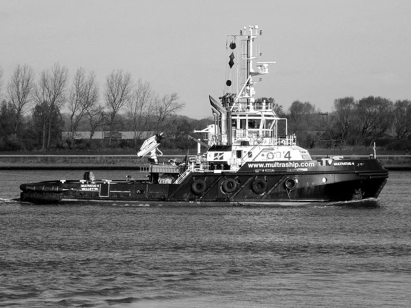 Nieuwe waterweg by Koos Iperen