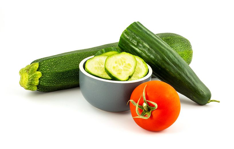 Légume isolé sur un fond blanc par Carola Schellekens