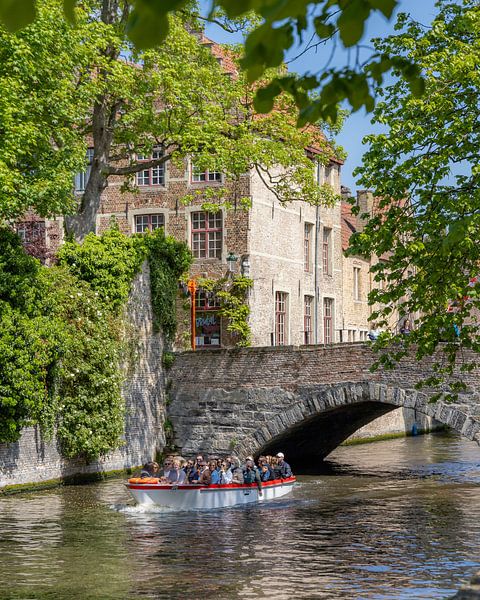 Bruges, the picturesque heart of Flanders, enchants with its medieval charm and fairytale canals. by Patrick Fotografeert