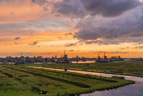 Zonsondergang op de Zaanse Schans