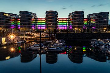 Het wordt kleurrijk in de binnenhaven van Jenny Kambeck