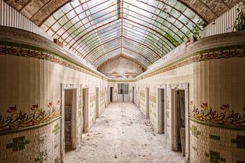 Abandoned building with unique architecture - abandoned thermal spa