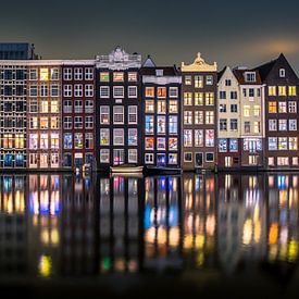 Amsterdam Damrak by Niels Barto