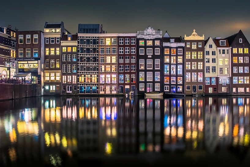 Amsterdam Damrak by Niels Barto