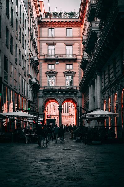 Milan by Hello Pompoyo