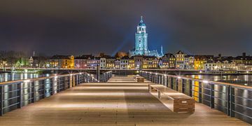 Deventer Skyline met Lebuïnuskerk in de avond - 12
