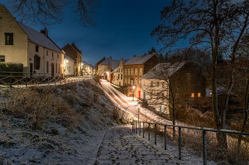 Elsloo in the evening in winter with snow