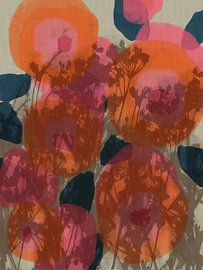 Kleurrijke botanische kunst in oranje, bruin, roze, blauw. Monotypes weidebloemen. van Dina Dankers