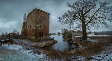 Ruïne de Nijenbeek - Winterlandschap van Rudolfo Dalamicio