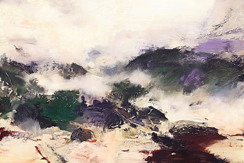 Een droomlandschap in de mist van de bergen