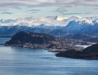 Vue d'Ålesund depuis l'île de Godøy, Norvège.