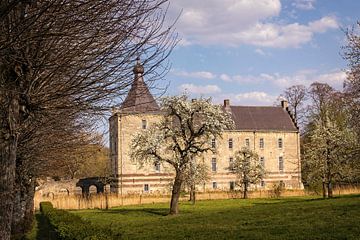 Genhoes Castle in Oud-Valkenburg by Rob Boon