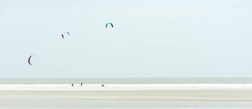 Playing the wind, Kitesurfing. by Jeroen Kleverwal
