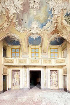 Lieux abandonnés - Palazzo Italia sur Times of Impermanence