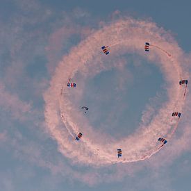 Équipe de démonstration des Falcons de la Royal Air Force. sur Jaap van den Berg