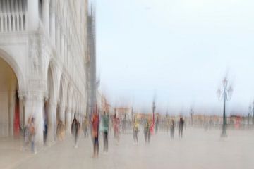 San Marco plein in Venetië van Truus Nijland