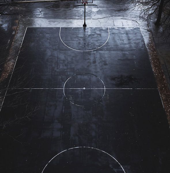 Dystopian sports scene by fernlichtsicht