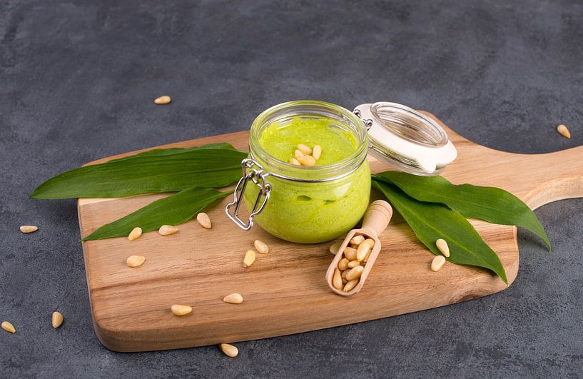 Wild garlic pesto by Berit Kessler