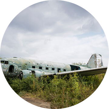 Verlaten militair vliegtuig wrak Dakota van Ger Beekes