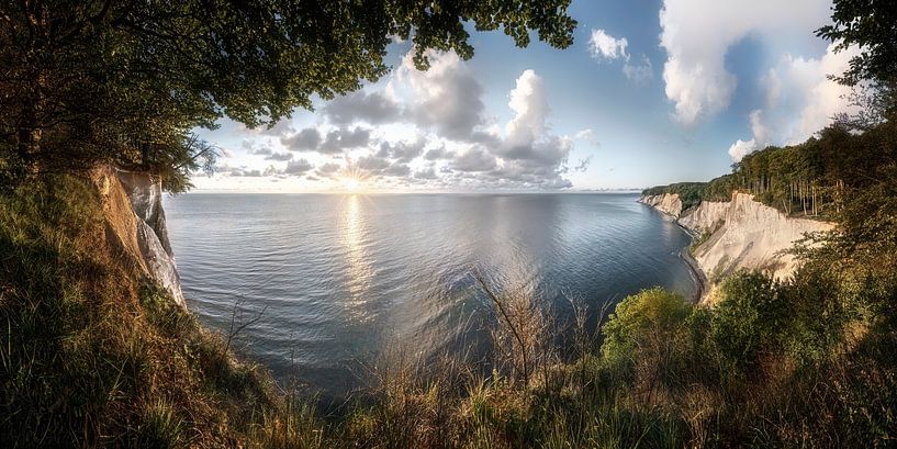 Chalk cliffs on the island of Rügen by Voss photography