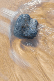 Strand von Noordwijk. Stein in der Brandung von Yanuschka | Fotografie Noordwijk
