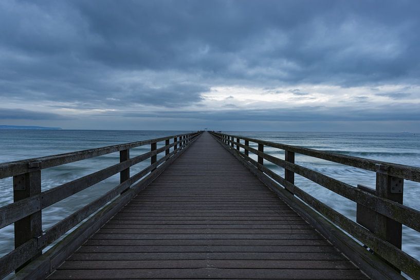 Pier, seaside resort of Binz, island of Rügen by Walter G. Allgöwer