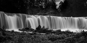 Chute d'eau à Keila, Estonie