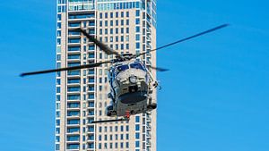 NH-90-Hubschrauber während der Welthafentage 2025.