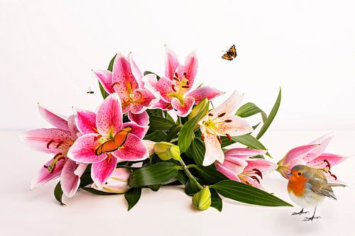 Lilies with extras by Anouschka Hendriks