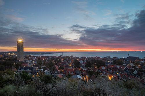 West Terschelling mit Brandaris am frühen Morgen von Russcher Tekst & Beeld