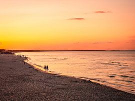 Zinnowitz in de Oostzee met zonsondergang