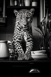 Jaguar in Küche von BlackPeonyX
