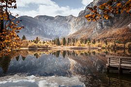 Herbst am Bergsee - Bohinjsko jezero, Slowenien von Daan Duvillier | Stimmungsvolle Stadt- und Landschaftsfotos