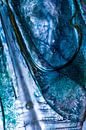 Blauwe Abstracte Vleugels || - Fine Art Fotografie van Nanda Bussers thumbnail