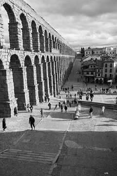 aqueduct of Segovia by Merel Taalman