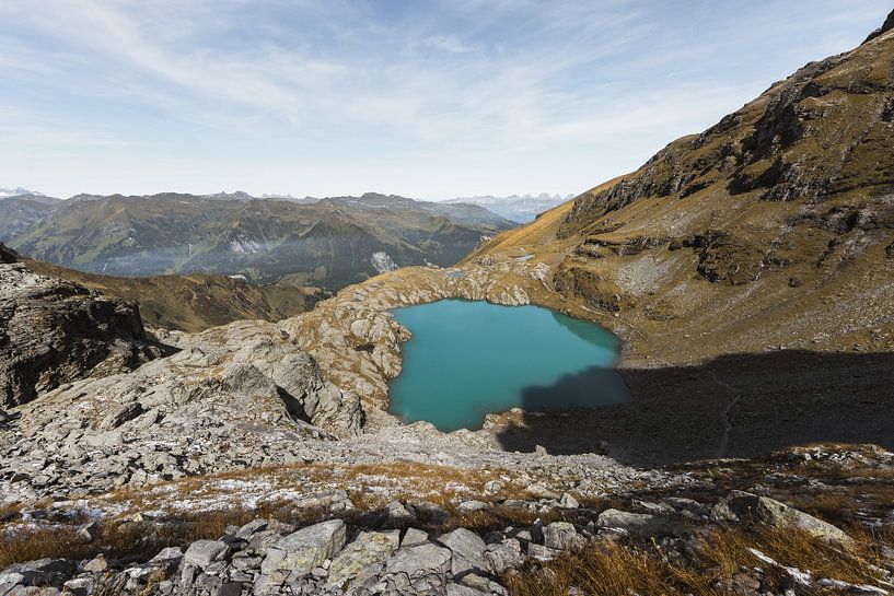 Blick auf den türkisfarbenen Schottensee in der Region Pizol von Besa Art