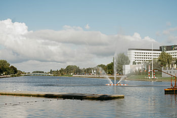 Licht boven de Watersportbaan – Gent